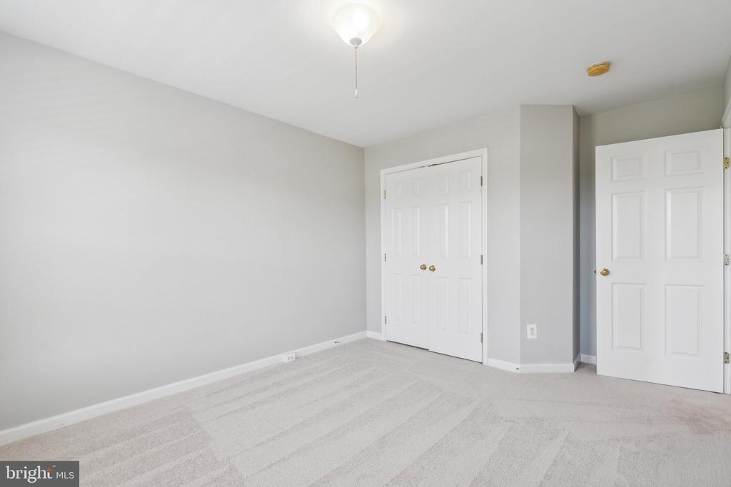 22066 Chelsy Paige Sq