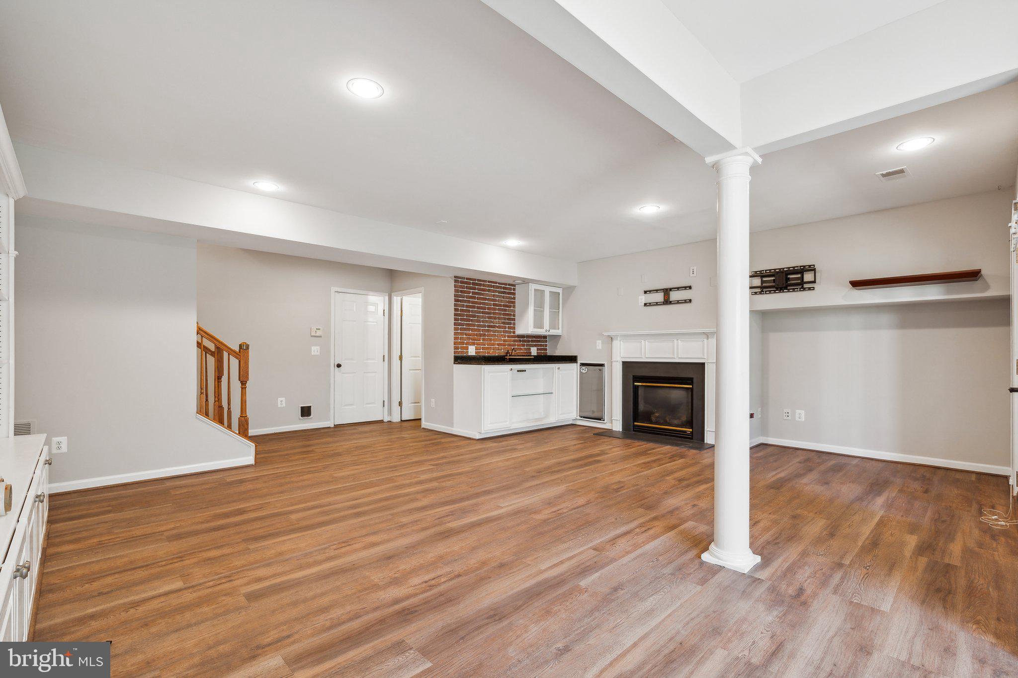 22066 Chelsy Paige Sq