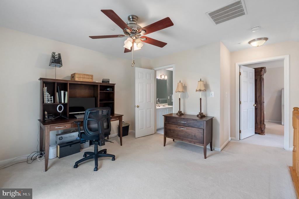 20375 Birchmere Ter #48a