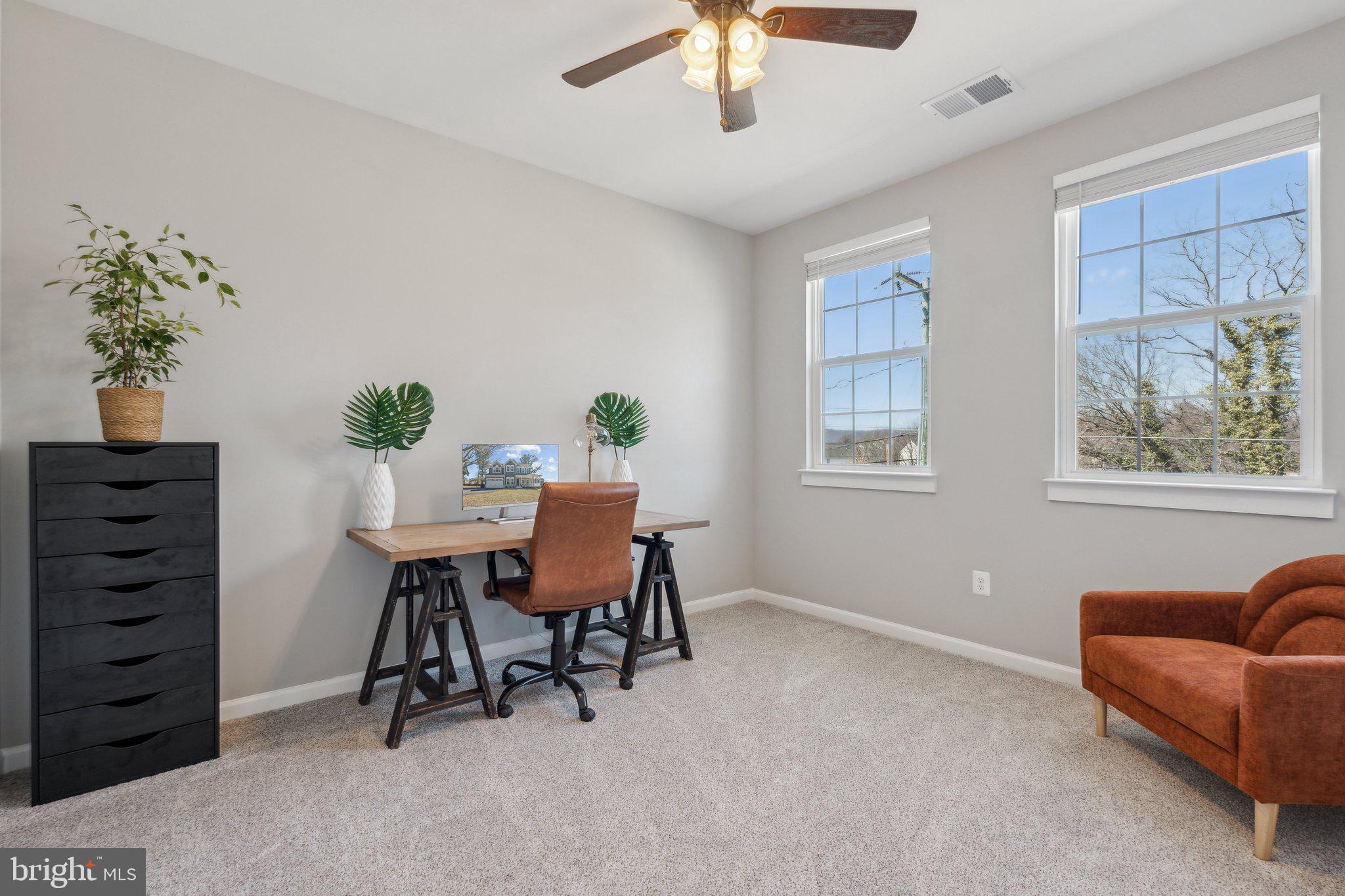 42 N Berlin Pike