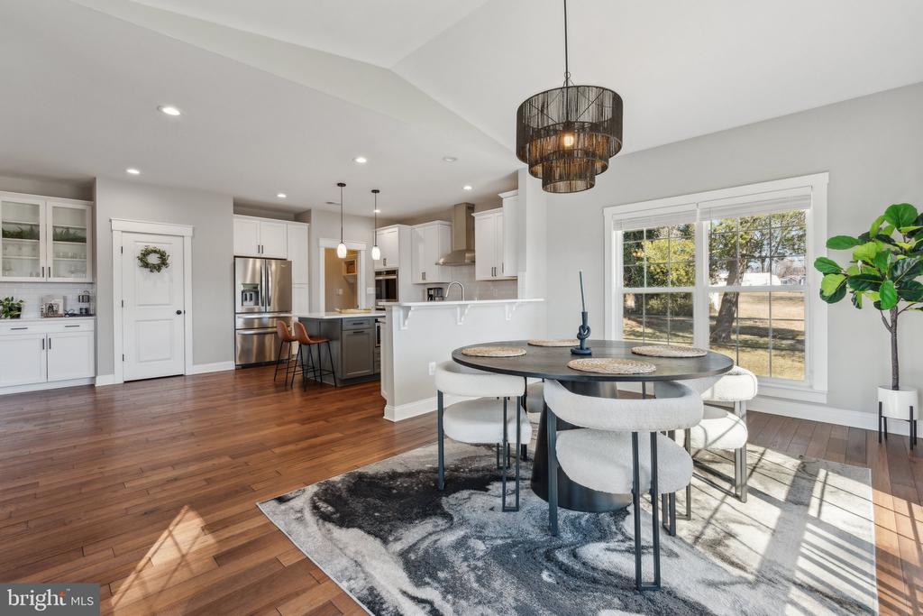 42 N Berlin Pike