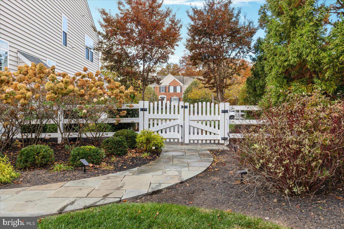 21064 GREAT WOODS DRIVE