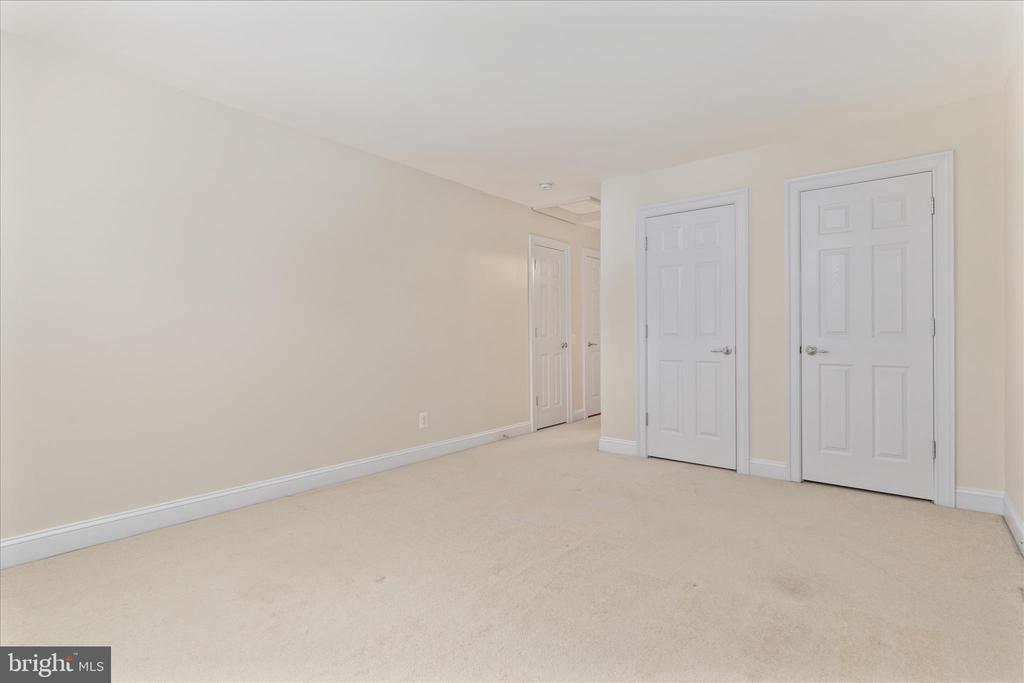 21064 GREAT WOODS DRIVE