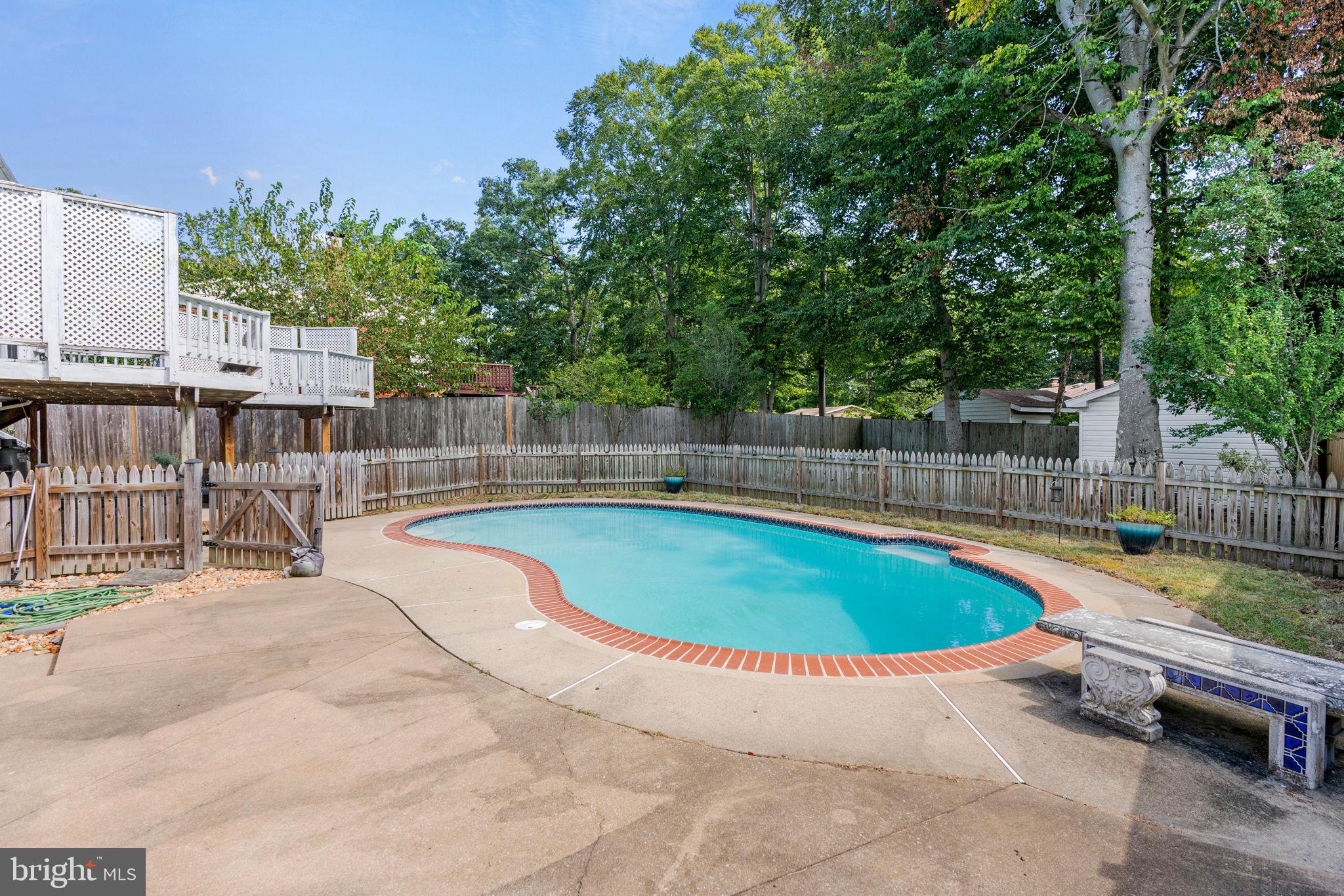 13439 Nascoby LANE