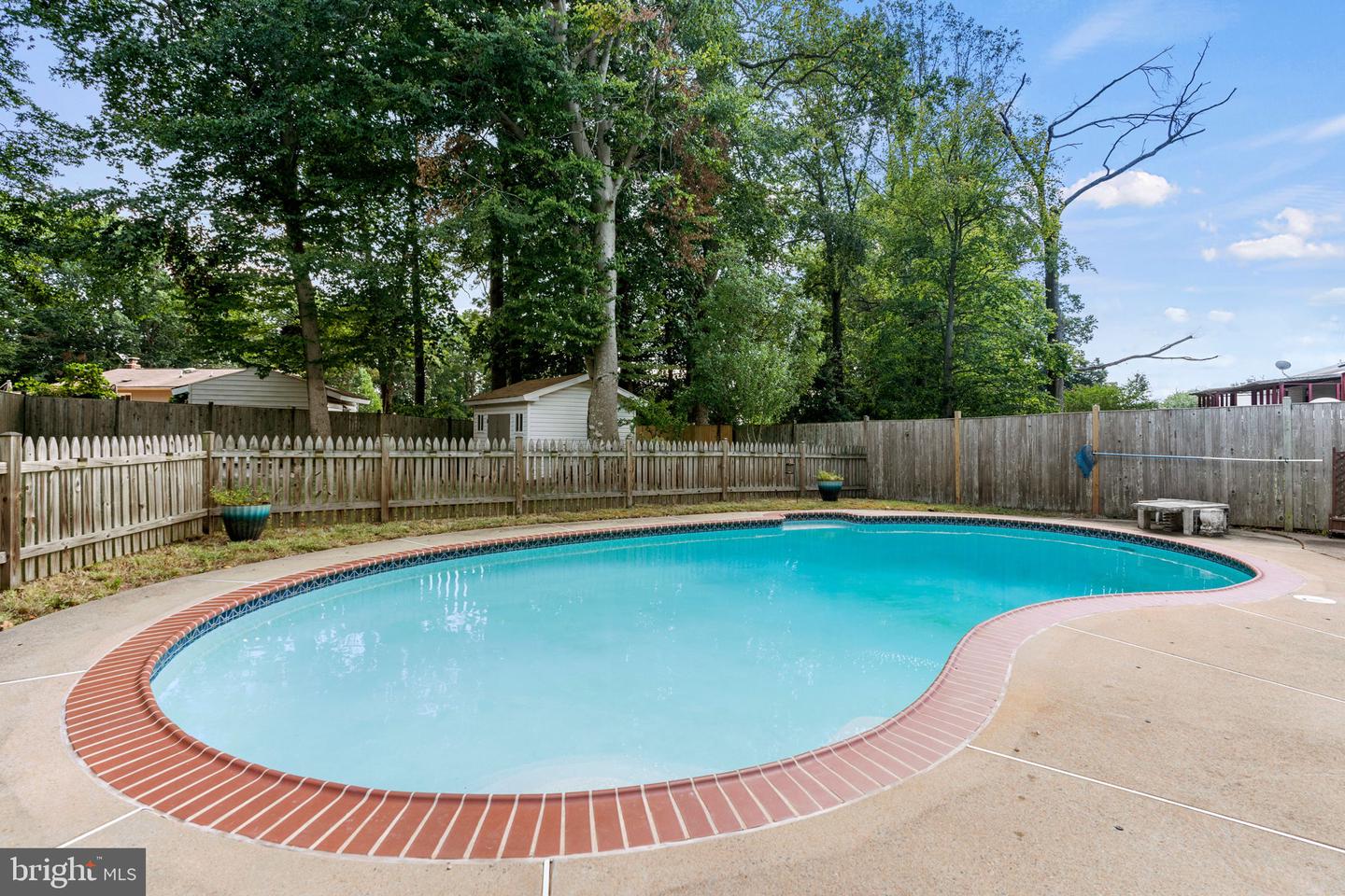 13439 Nascoby LANE
