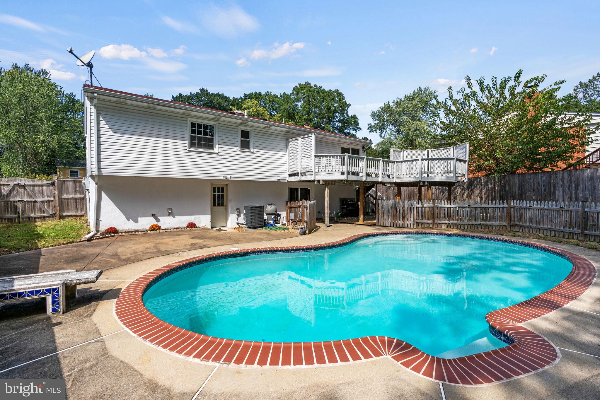 13439 Nascoby LANE