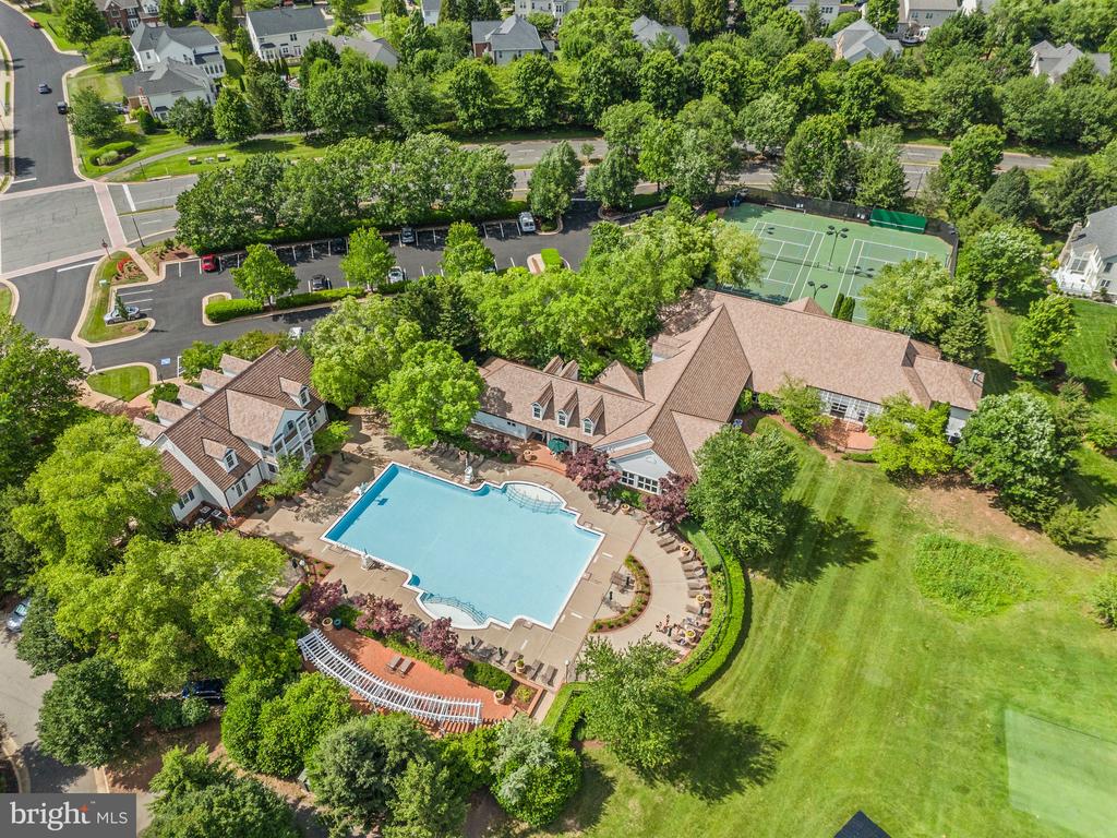 14380 Chalfont Dr