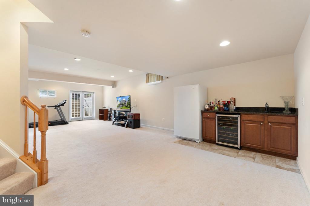 14380 Chalfont Dr