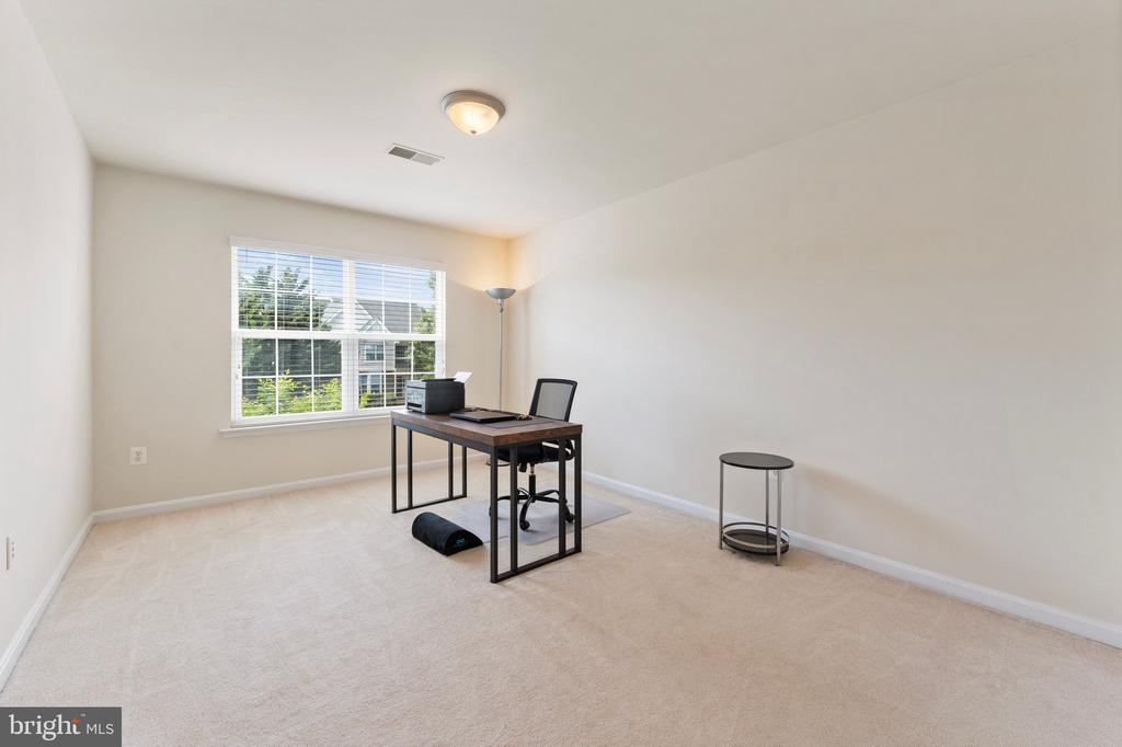 14380 Chalfont Dr