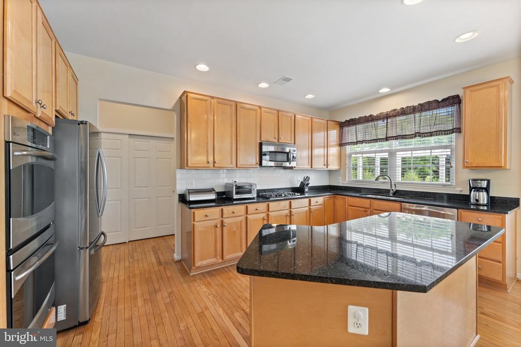 14380 Chalfont Dr