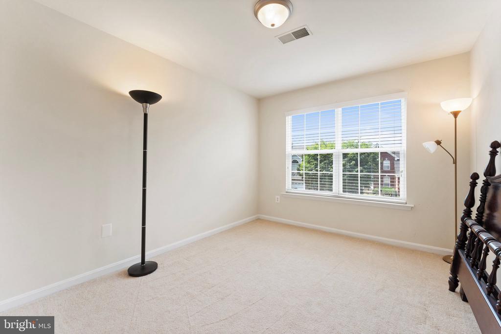 14380 Chalfont Dr