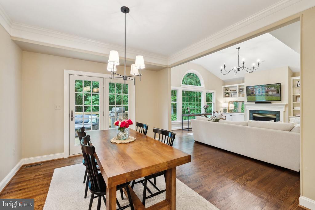 13016 Brookmead Dr