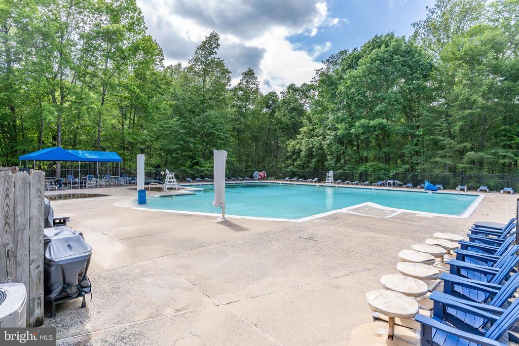 13016 Brookmead Dr