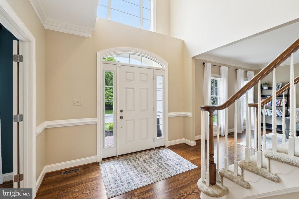13016 Brookmead Dr