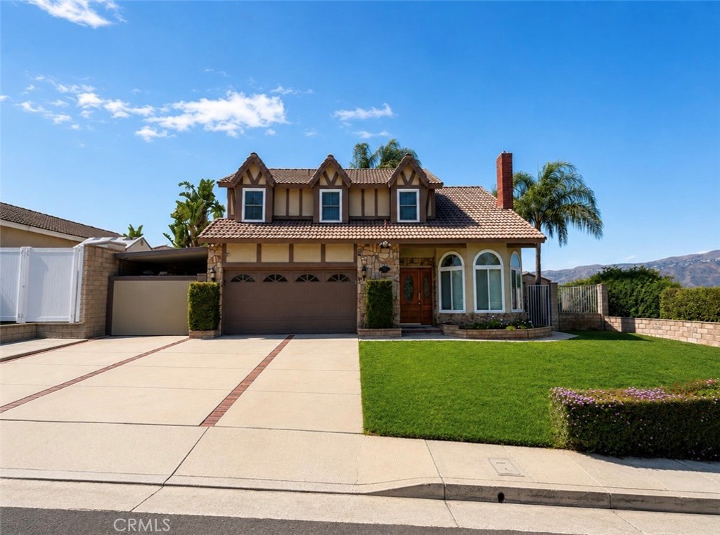 8505 E Meadowridge Anaheim Hills Ca Us 92808 Pw26166943