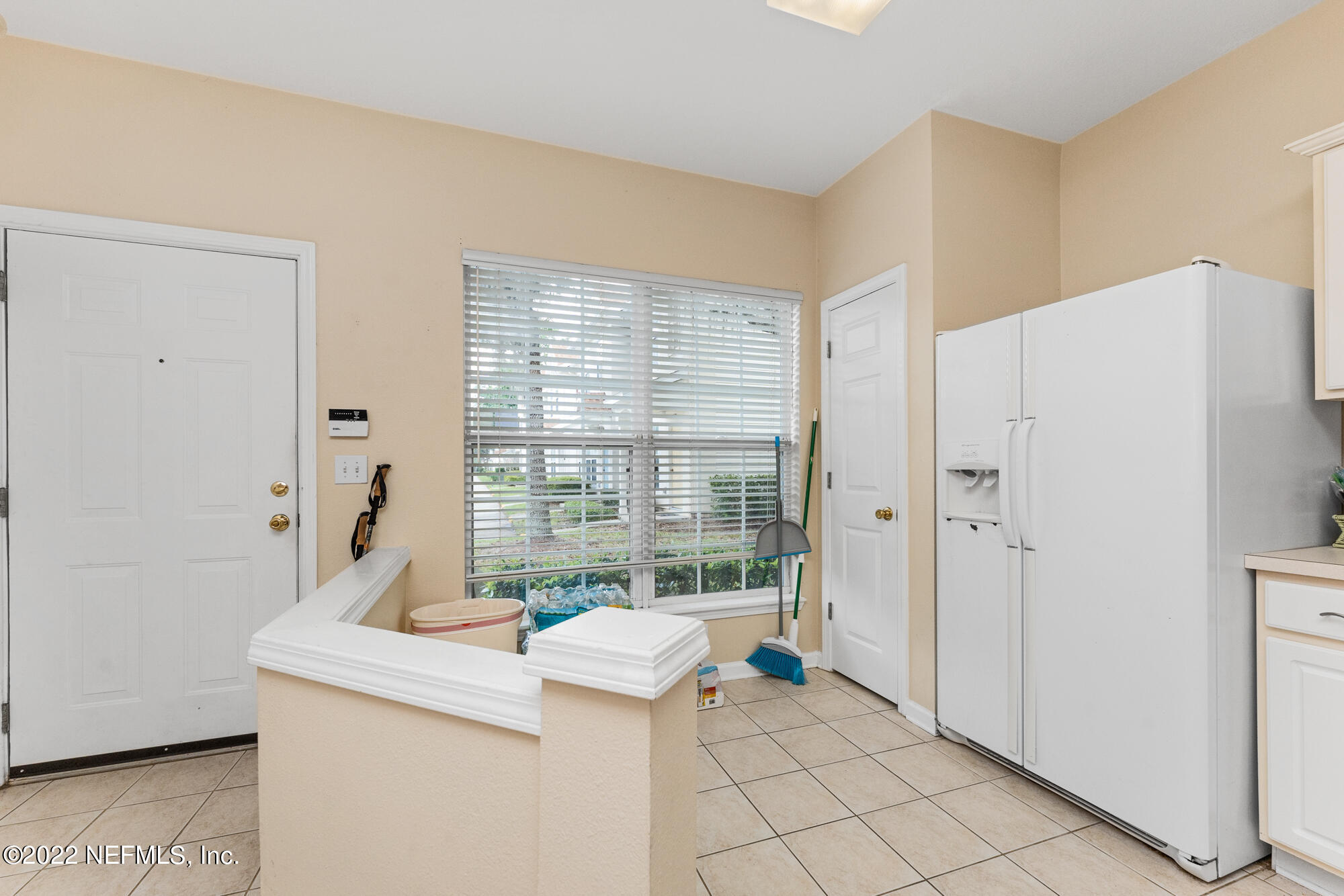 3630 TWISTED TREE LN