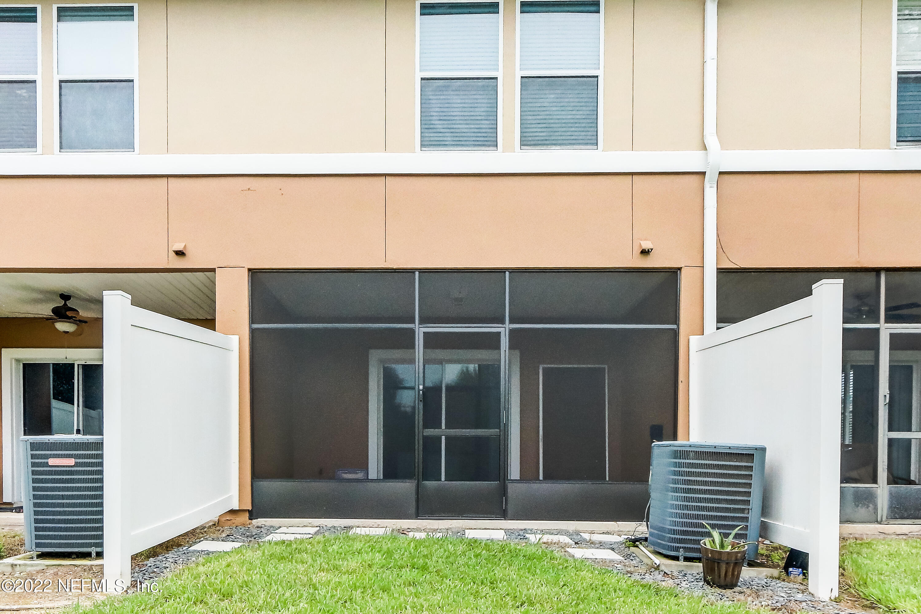 13042 SHALLOWATER RD