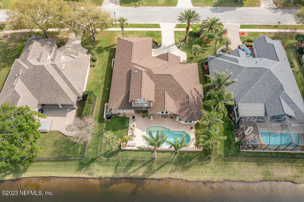 3548 WATERCHASE WAY E