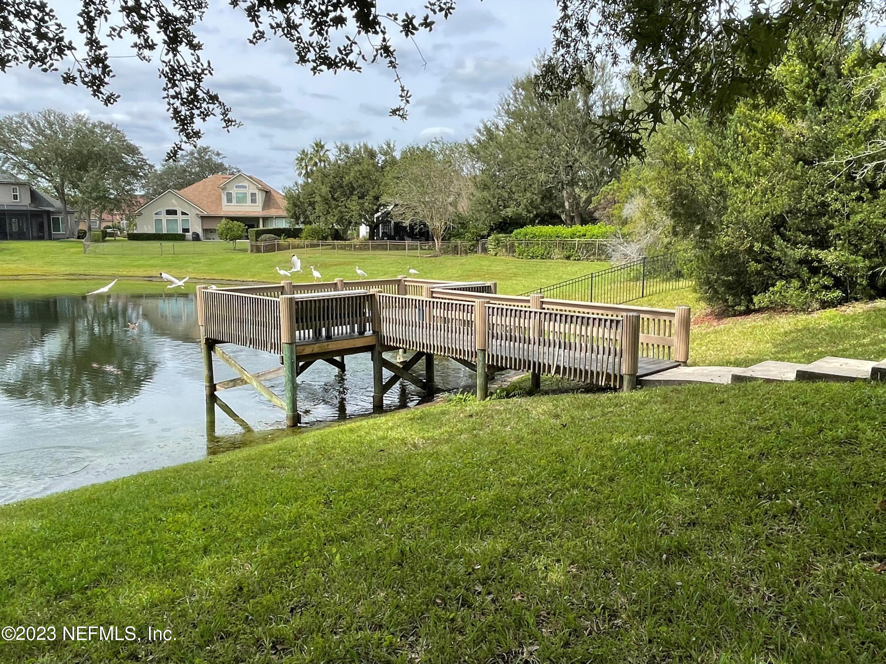 3548 WATERCHASE WAY E