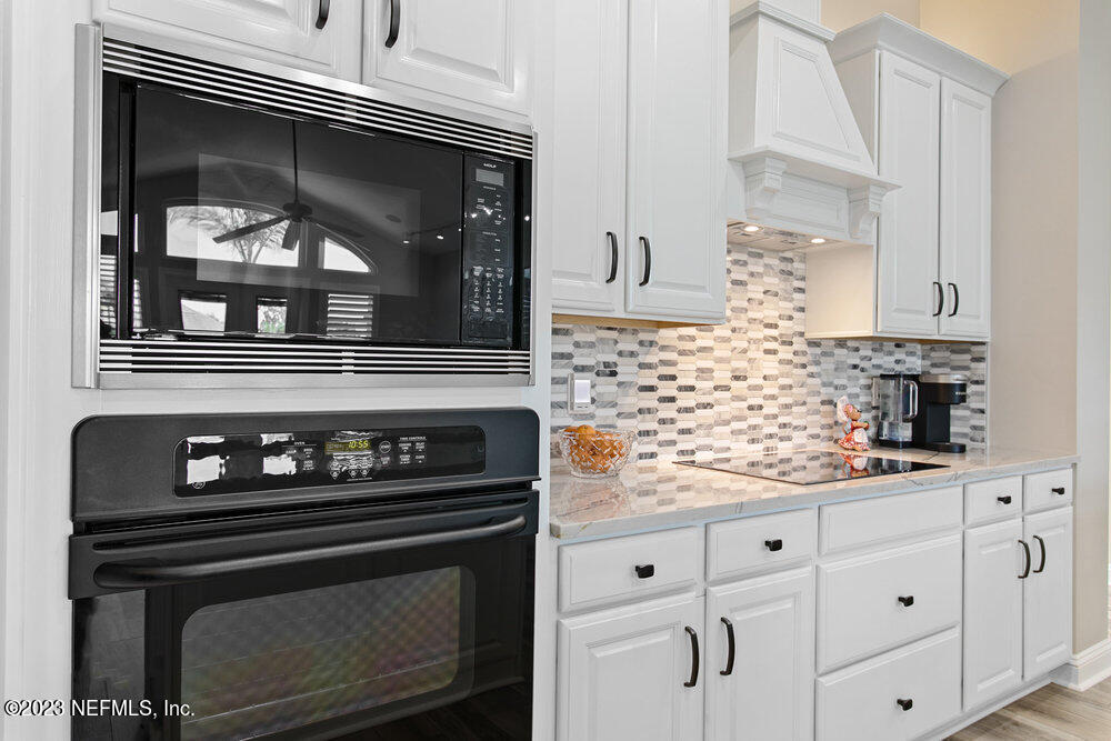 3548 WATERCHASE WAY E