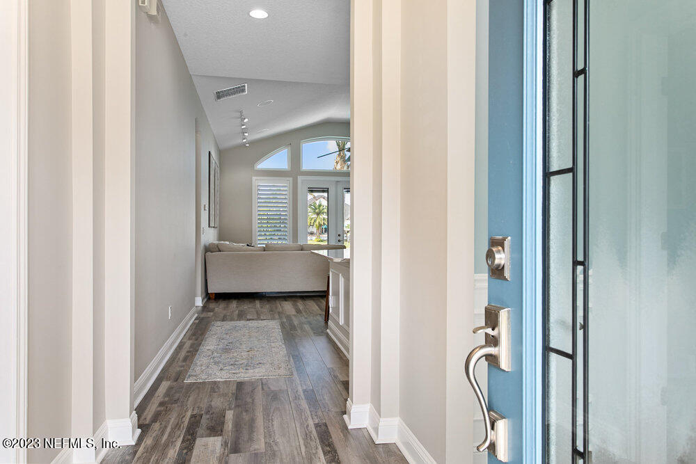 3548 WATERCHASE WAY E