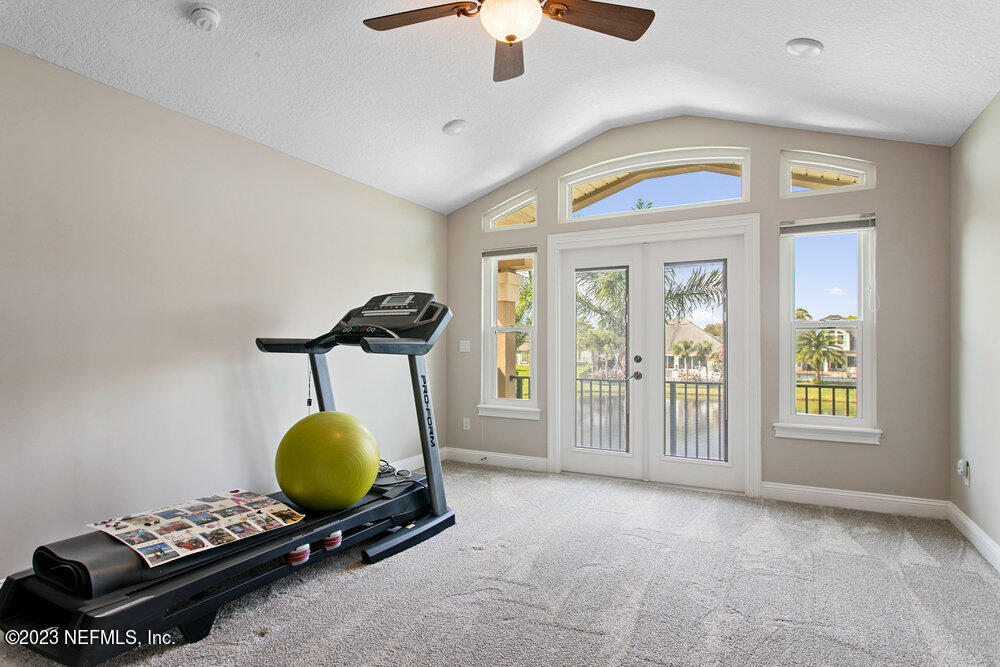 3548 WATERCHASE WAY E