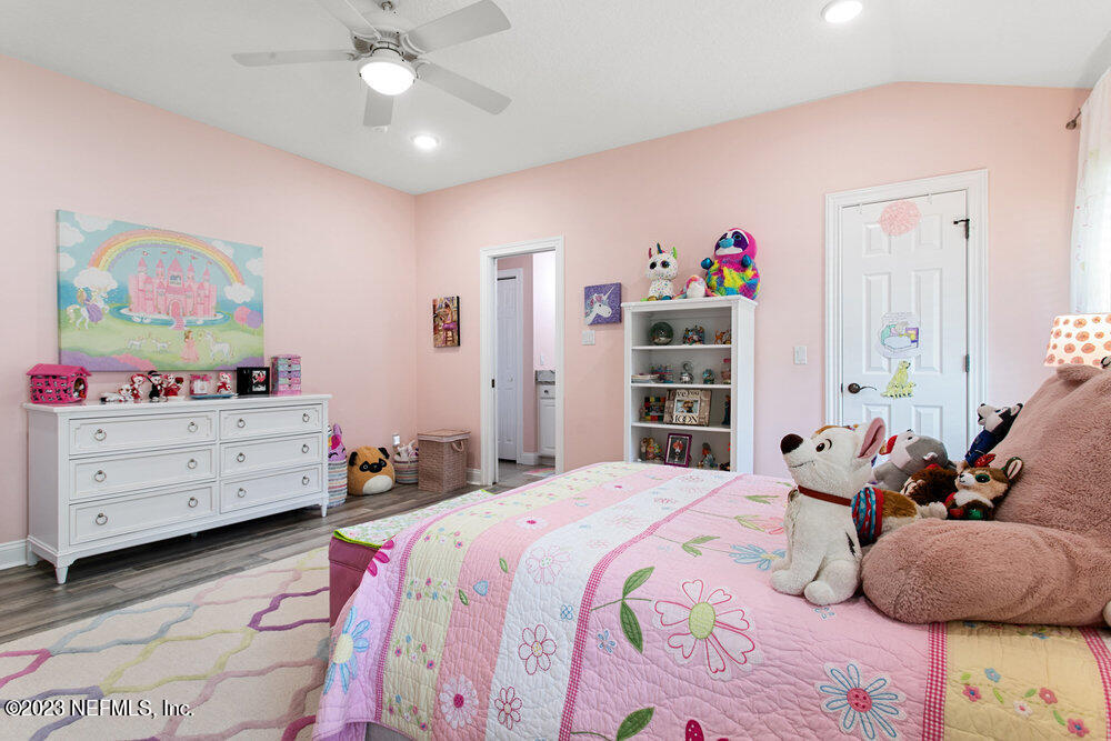 3548 WATERCHASE WAY E