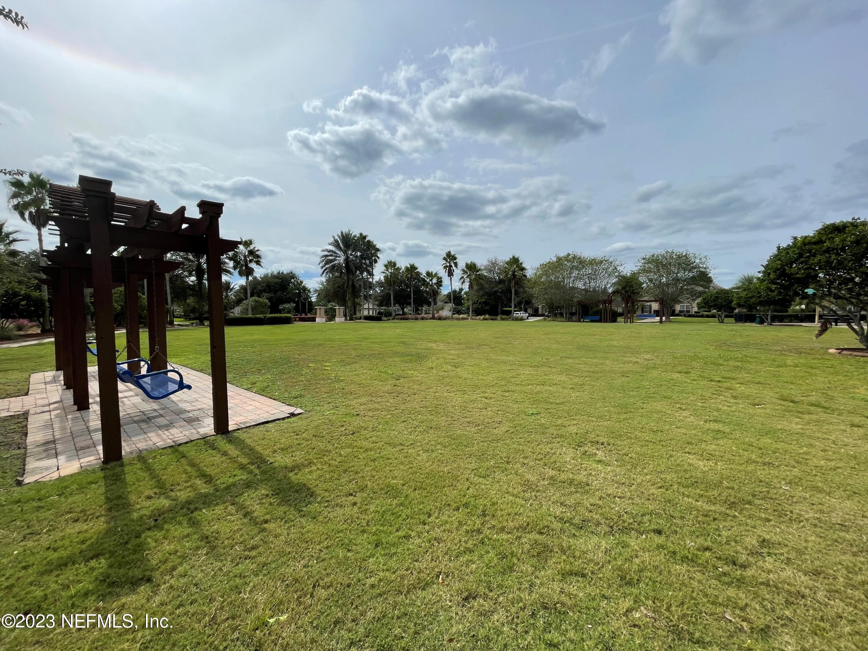 3548 WATERCHASE WAY E