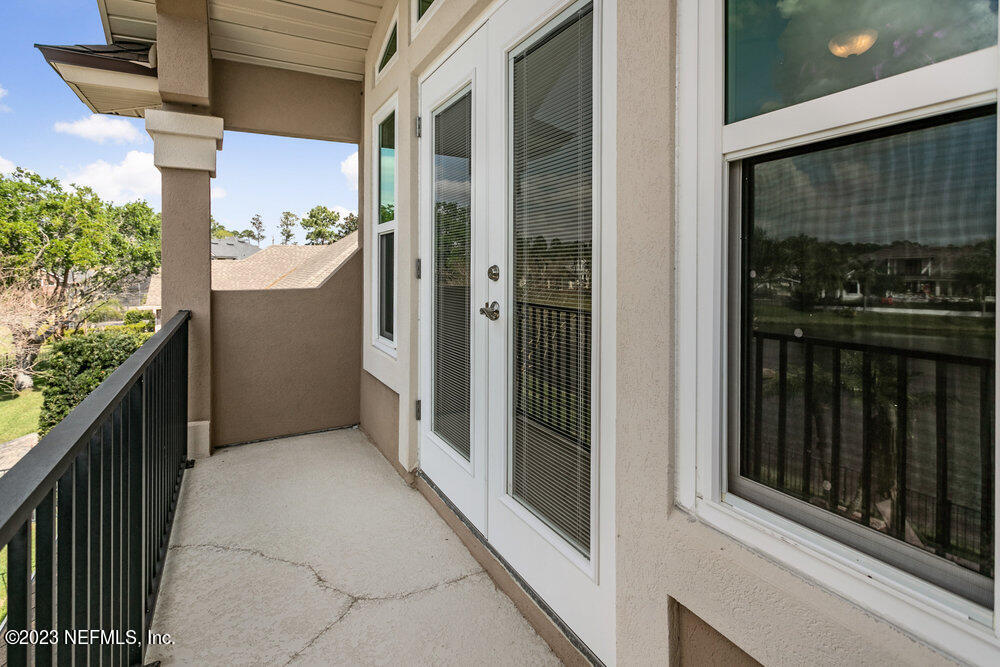 3548 WATERCHASE WAY E