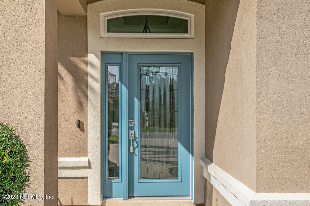 3548 WATERCHASE WAY E