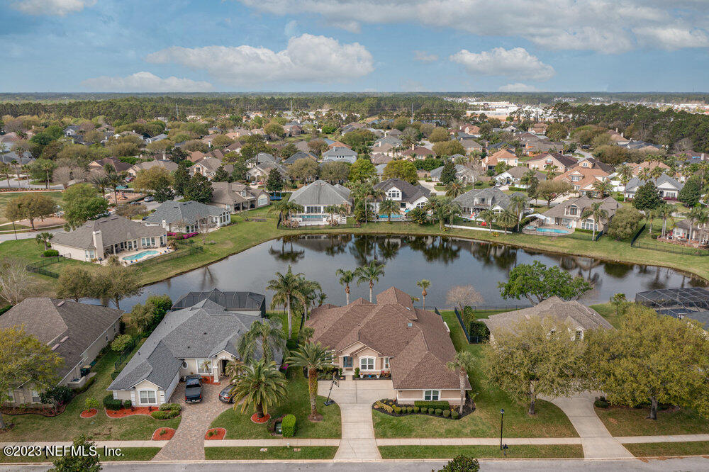 3548 WATERCHASE WAY E