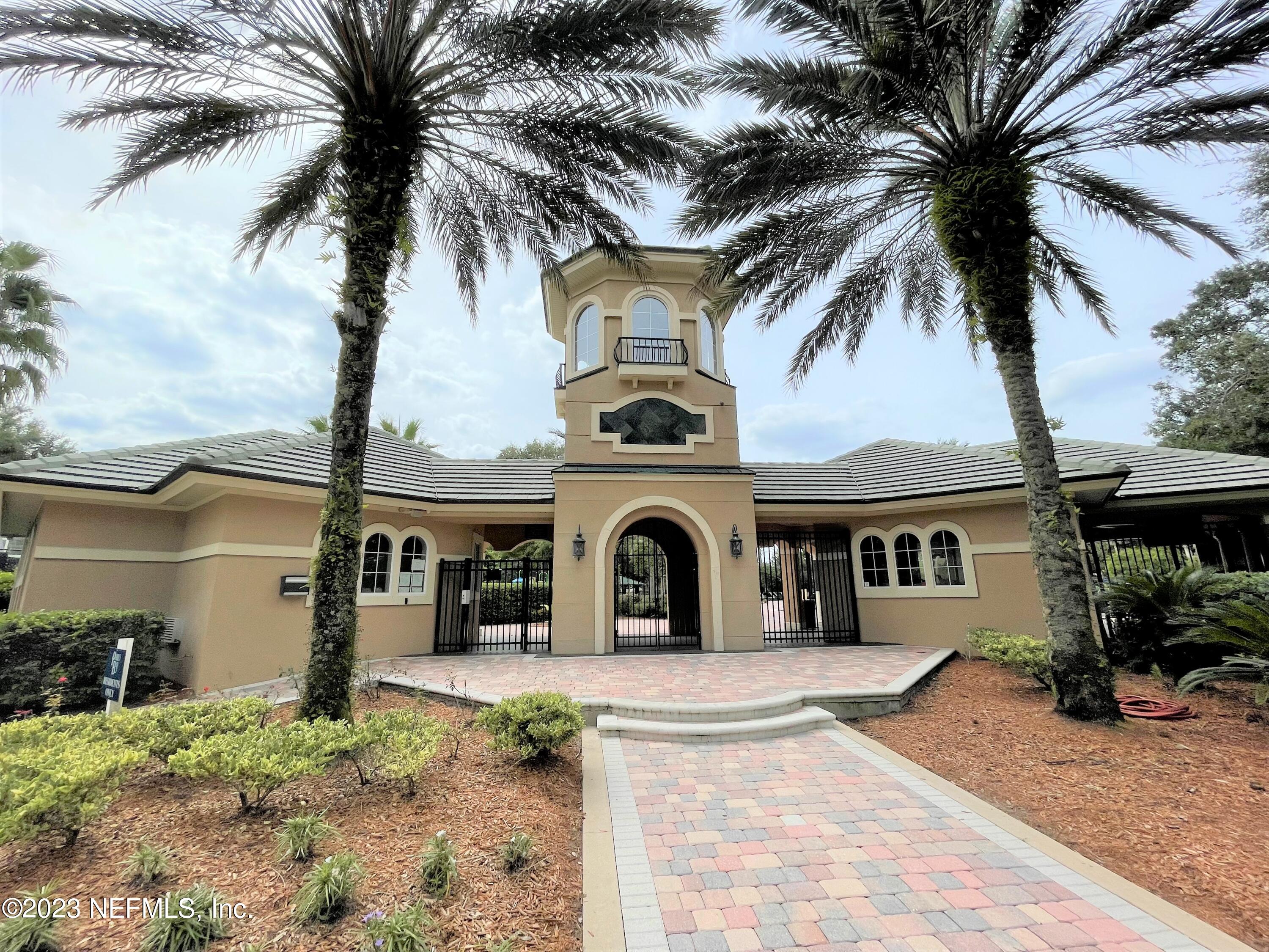 3548 WATERCHASE WAY E