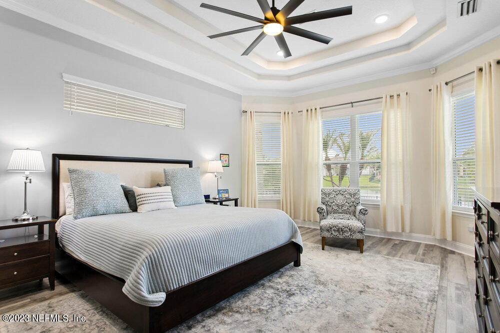 3548 WATERCHASE WAY E