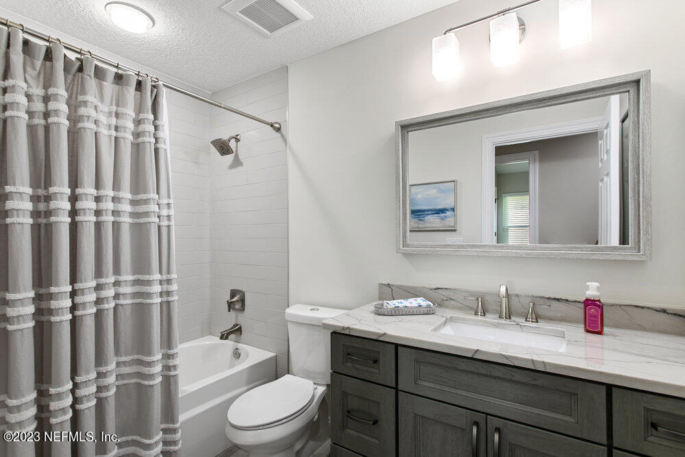 3548 WATERCHASE WAY E