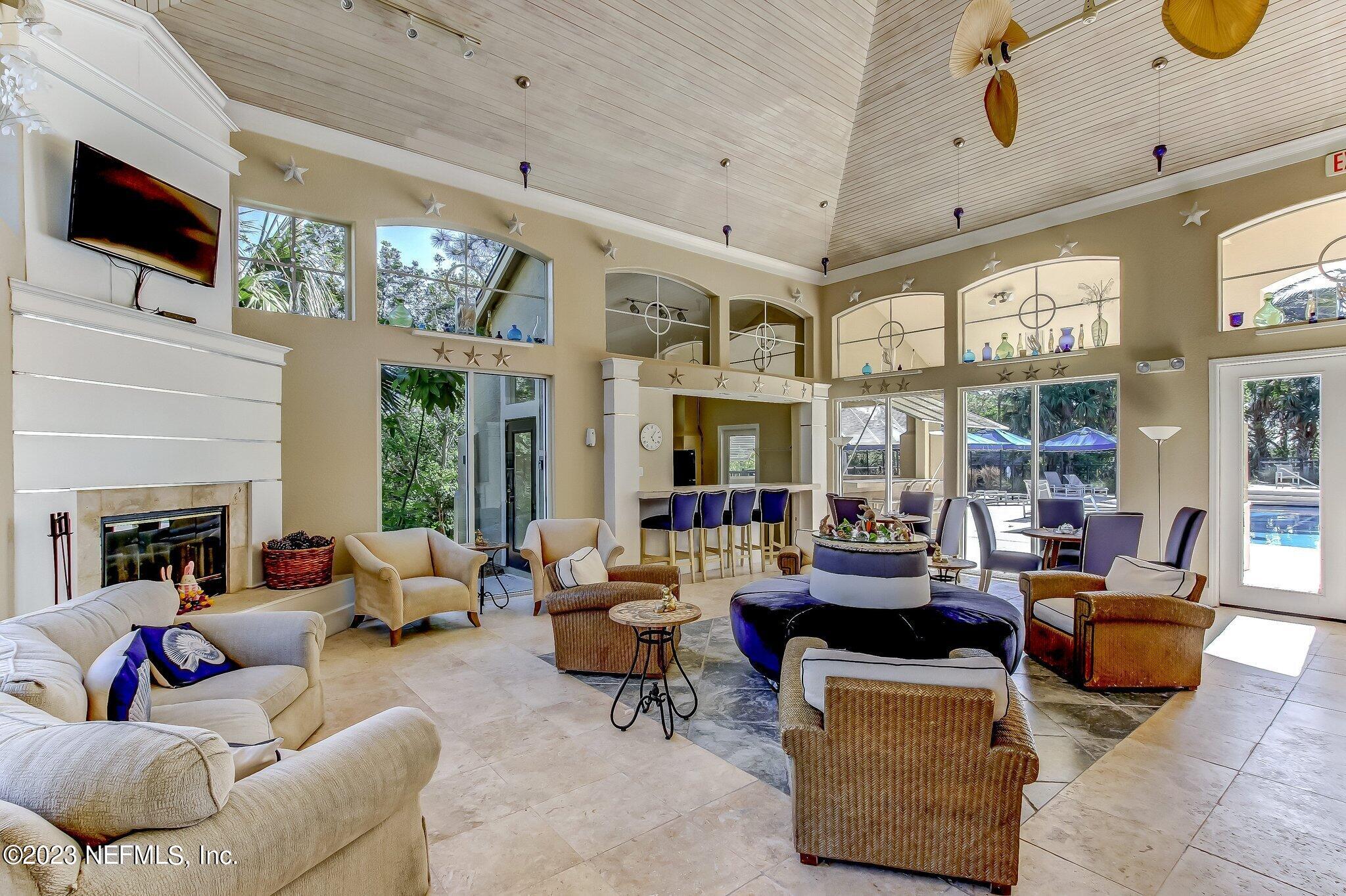 1701 THE GREENS WAY Unit: 432