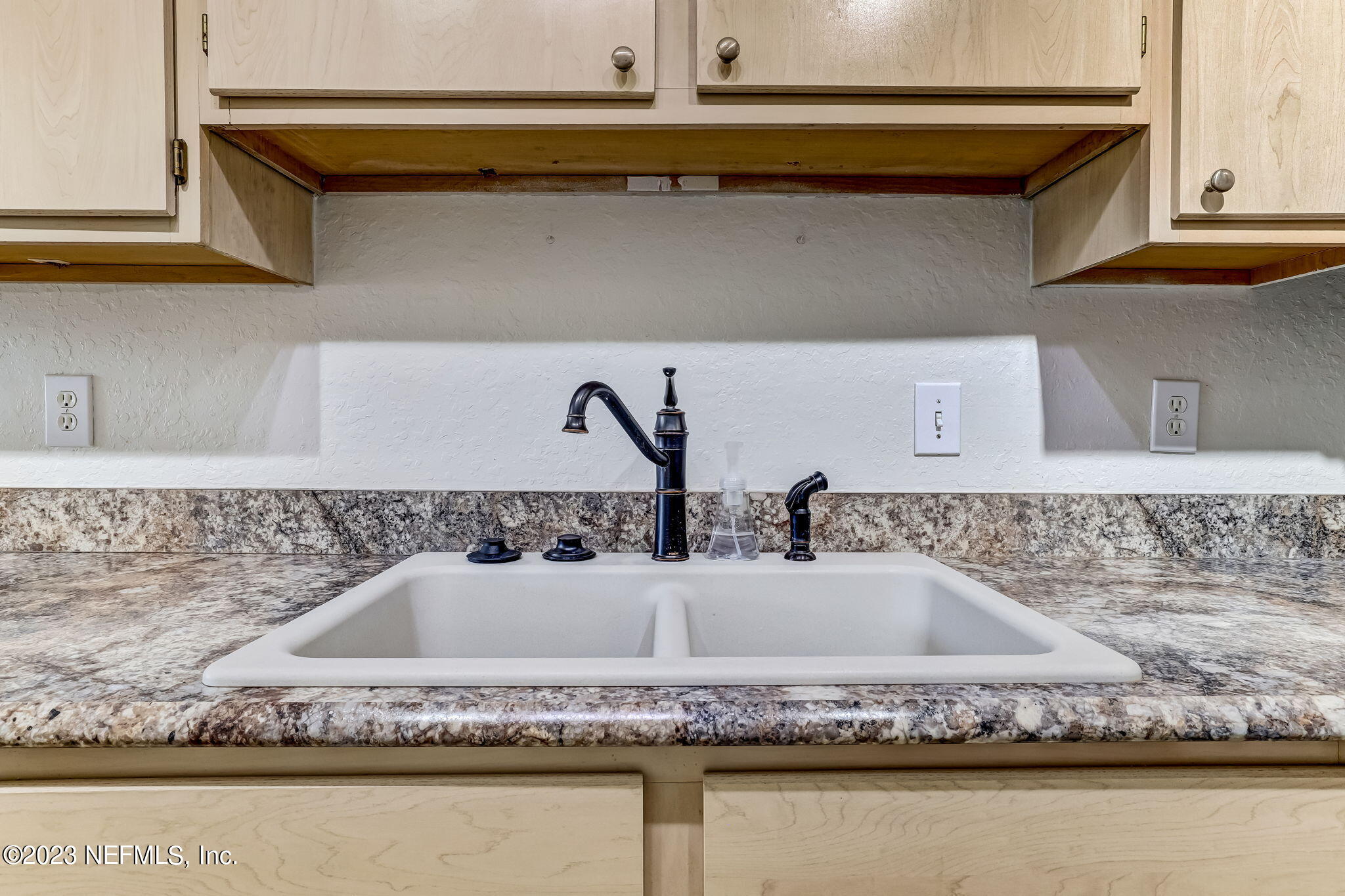 1701 THE GREENS WAY Unit: 432