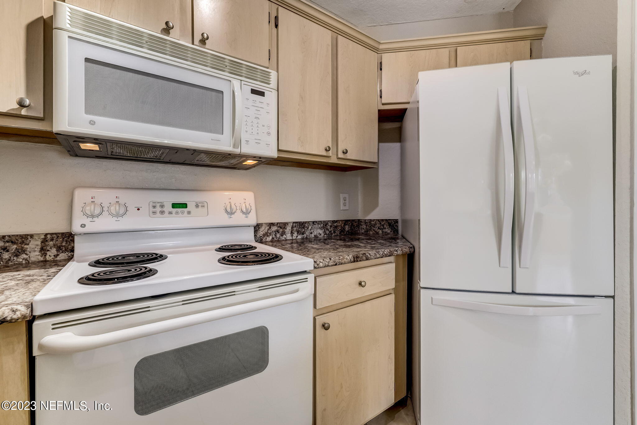 1701 THE GREENS WAY Unit: 432