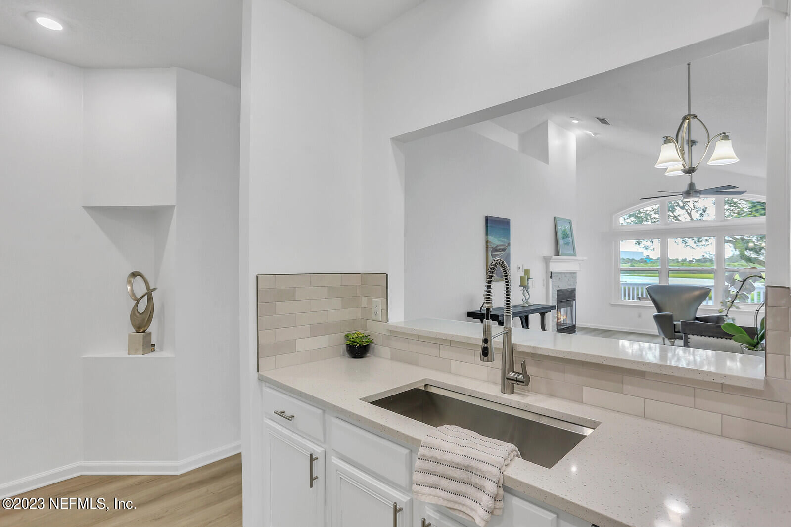 14428 PELICAN BAY CT