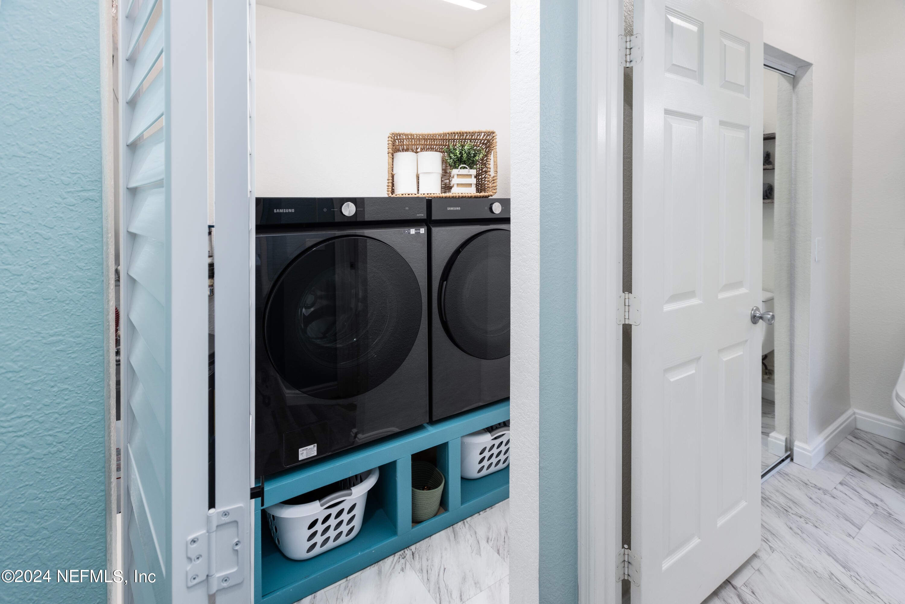 13703 RICHMOND PARK Drive, 2302