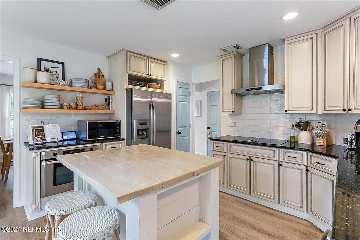 3596 PINTAIL Drive S