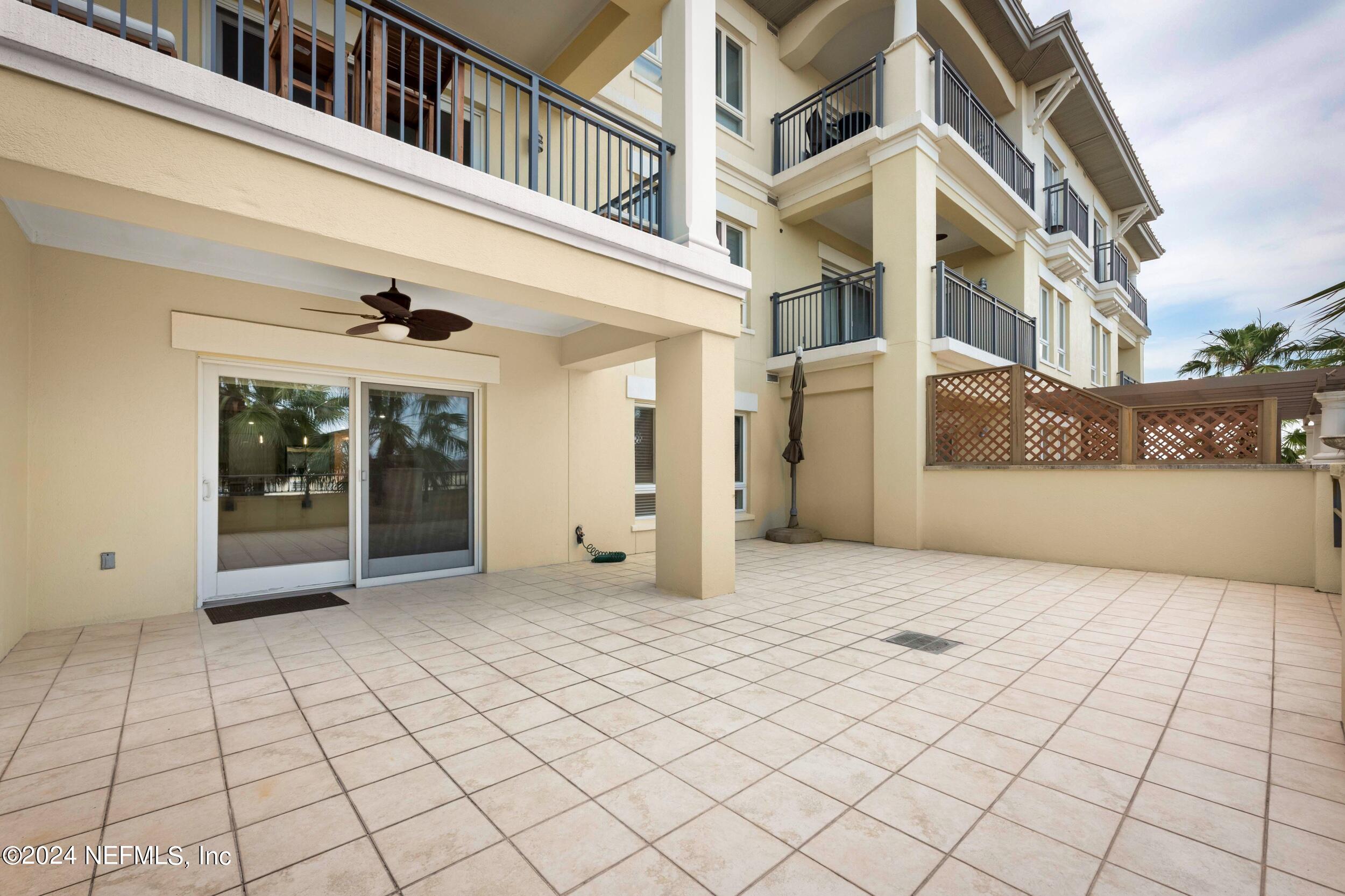 525 3RD Street N, 309