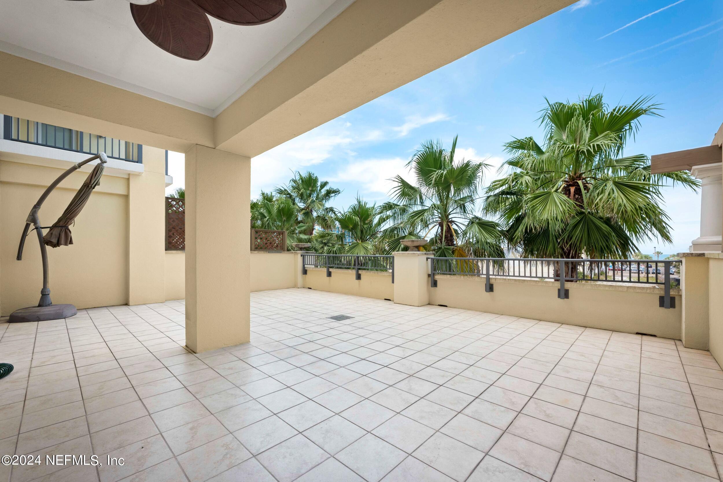 525 3RD Street N, 309