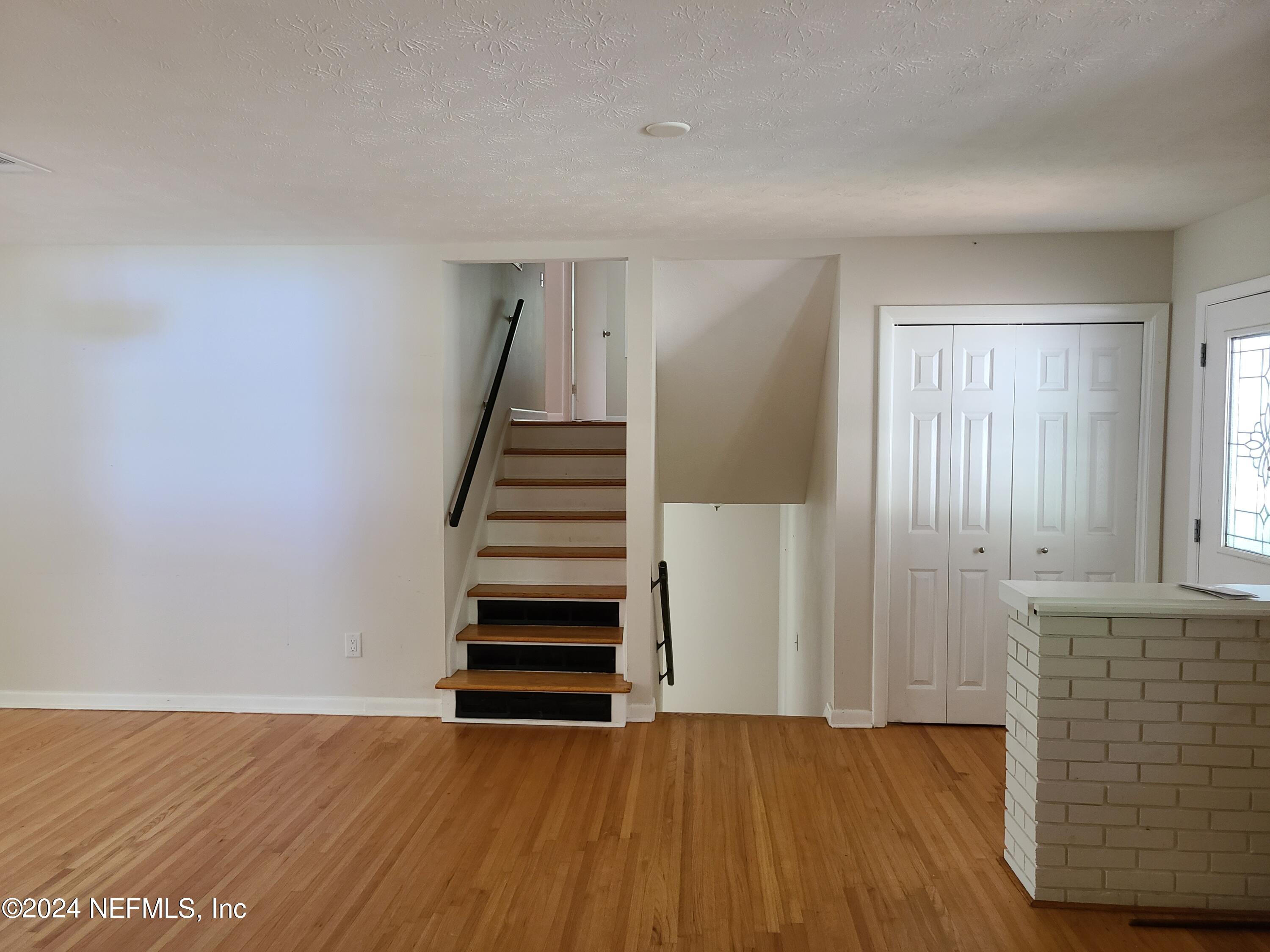 4620 MORRIS Road