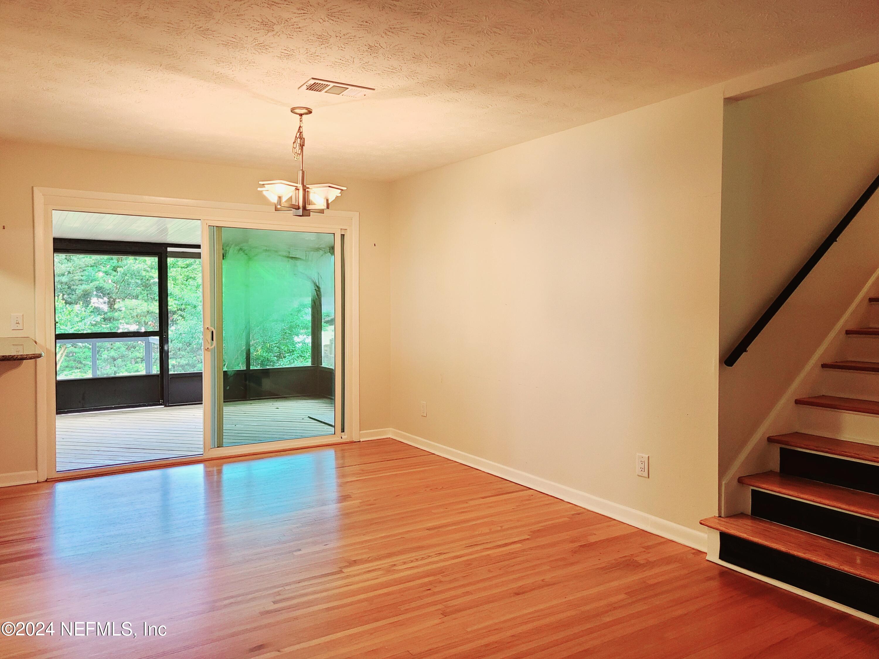 4620 MORRIS Road