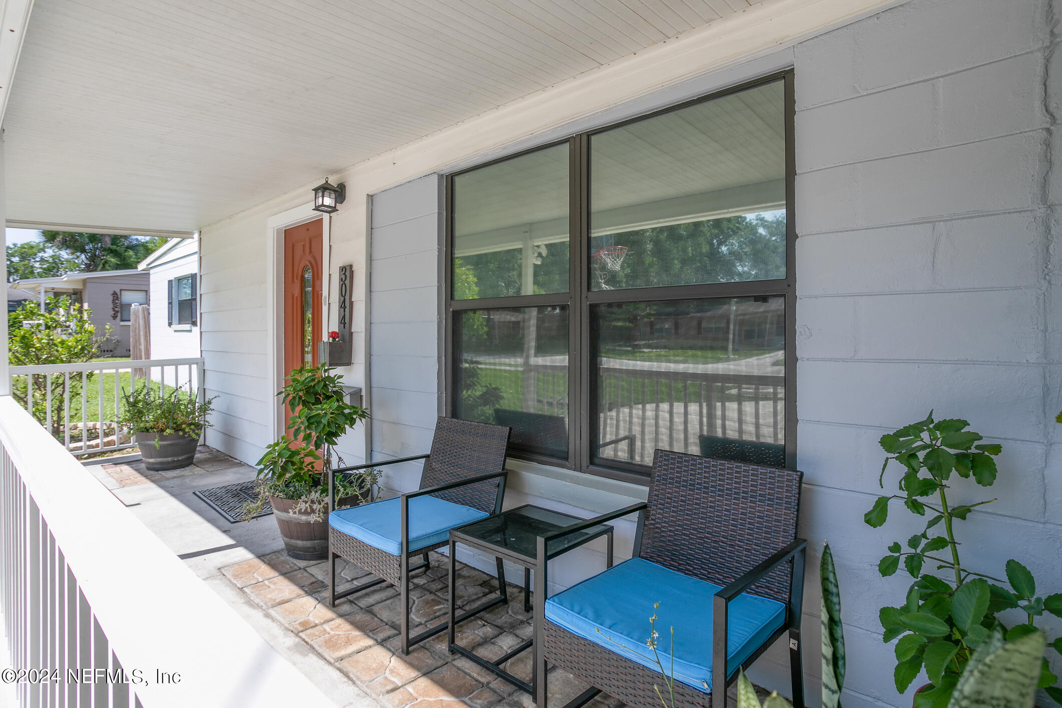 3044 NEWELL Boulevard