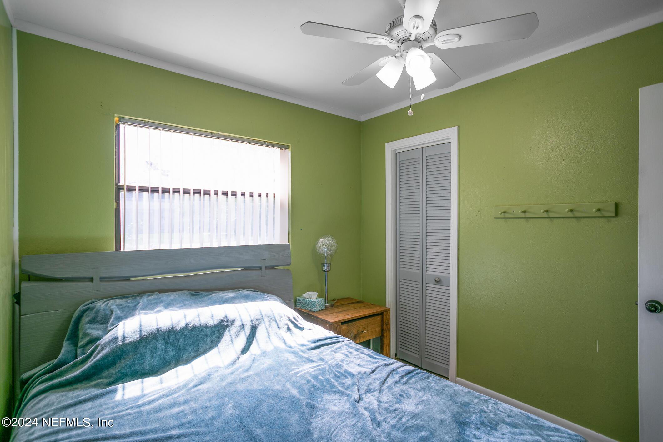 3044 NEWELL Boulevard