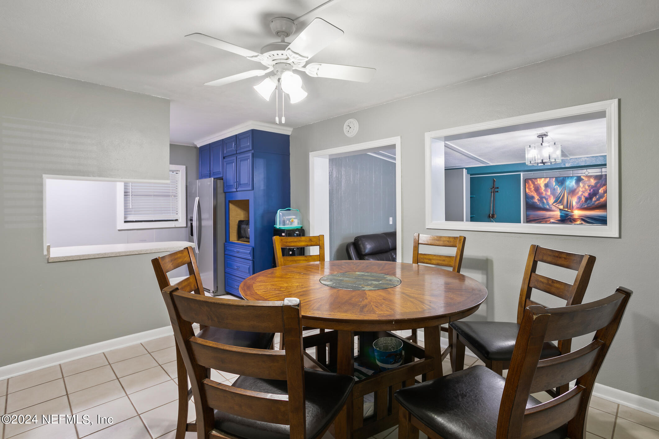 3044 NEWELL Boulevard