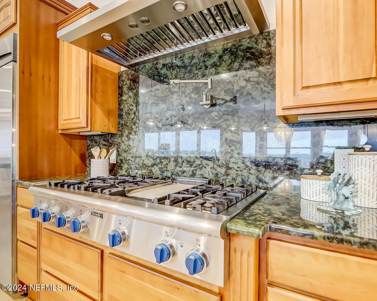 14192 TOMAS POINT Lane