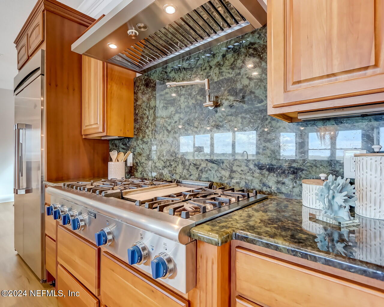 14192 TOMAS POINT Lane