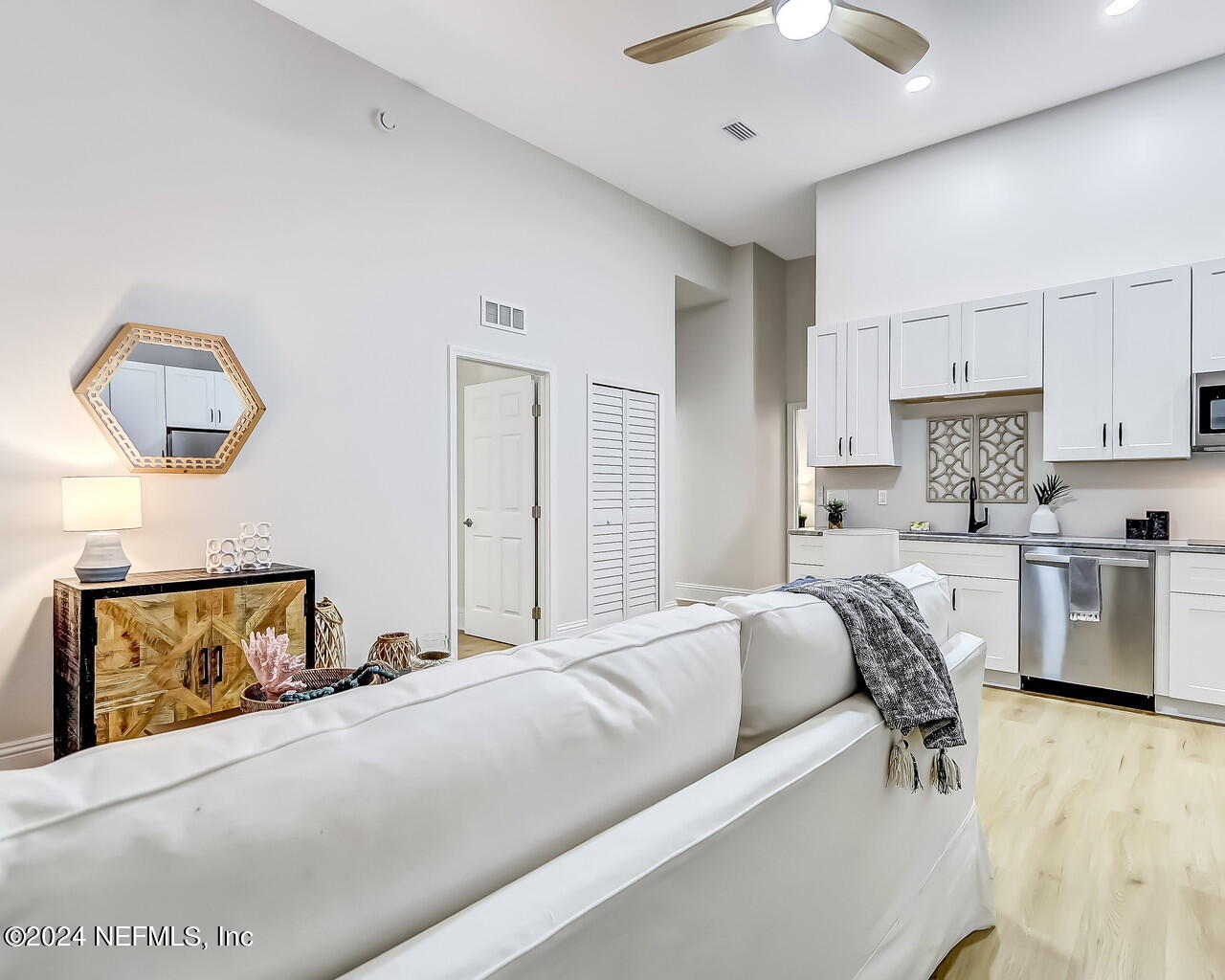 14192 TOMAS POINT Lane